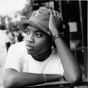 Mc Lyte - List pictures