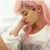 Era Istrefi - List pictures