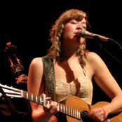 Jill Barber - List pictures