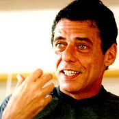 Chico Buarque - List pictures