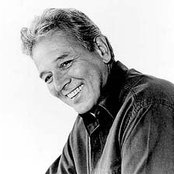 Carlos Lyra - List pictures