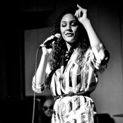 Mara Hruby - List pictures