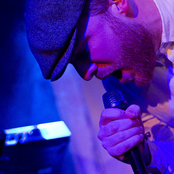 Alex Clare - List pictures