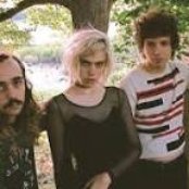 Sunflower Bean - List pictures