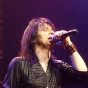 Gowan - List pictures