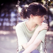 Tiê - List pictures