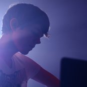 Madeon - List pictures