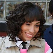 Karina Pasian - List pictures