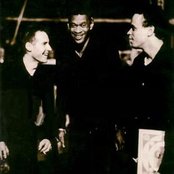 Massive Attack - List pictures