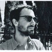 Para One - List pictures