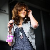 Cady Groves - List pictures