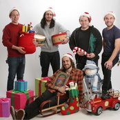 Pianos Become The Teeth - List pictures