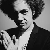 High Contrast - List pictures