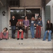 Lynard Skynard - List pictures