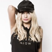 Alli Simpson - List pictures