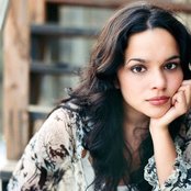 Norah Jones - List pictures