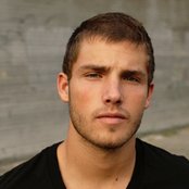 Jon Mclaughlin - List pictures