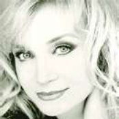 Barbara Mandrell - List pictures