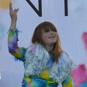 Linnea Henriksson - List pictures