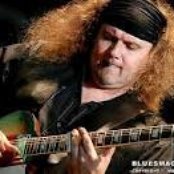 Julian Sas - List pictures