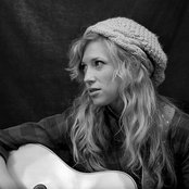 Brooke White - List pictures