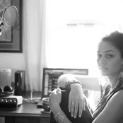 Mara Hruby - List pictures