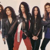 Kik Tracee - List pictures