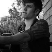 Bobby Long - List pictures