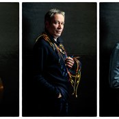 Ambiq - List pictures