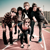 Hey Monday - List pictures