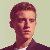 Lil Kleine - List pictures