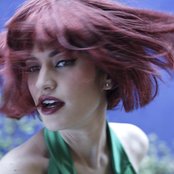 Elena Gadel - List pictures