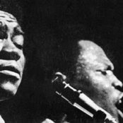 Sam Moore - List pictures