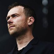 Good The Bad & The Queen - List pictures