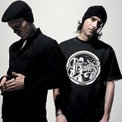 Unkle - List pictures