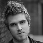 Kyle Riabko - List pictures