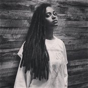 Kelela - List pictures