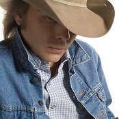 Dwight Yoakam - List pictures