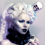 Kerli - List pictures