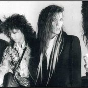 Dead End - List pictures