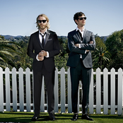 El Vy - List pictures