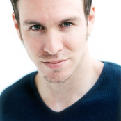 Stephen Lynch - List pictures