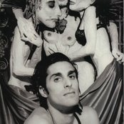 Perry Farrell - List pictures
