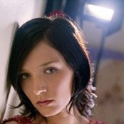 Sarah Blasko - List pictures