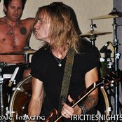 Cavo - List pictures