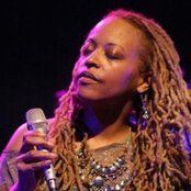 Cassandra Wilson - List pictures