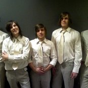 Self Against City - List pictures