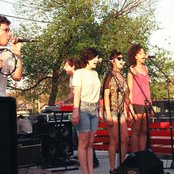 Ava Luna - List pictures