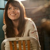 Sara Groves - List pictures