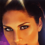 Bria Valente - List pictures